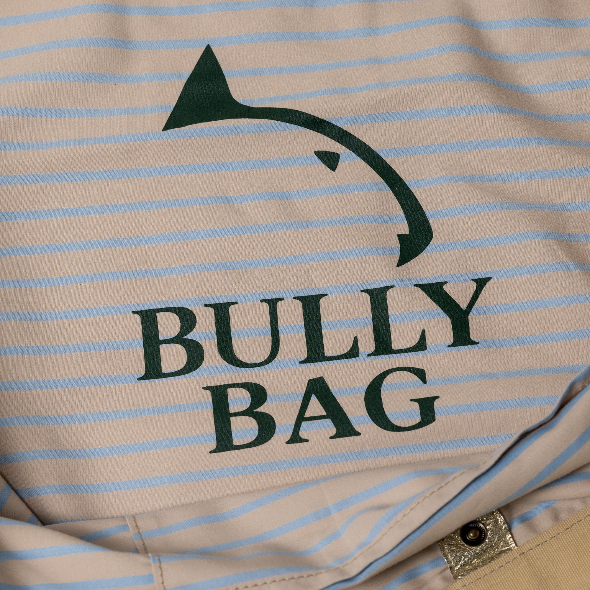 Gold Bully